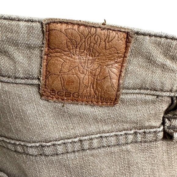 BCBGeneration taupe brown boot cut jeans size 31 5 pocket - Picture 7 of 7